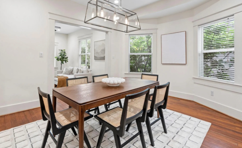 Vickery Place Craftsman